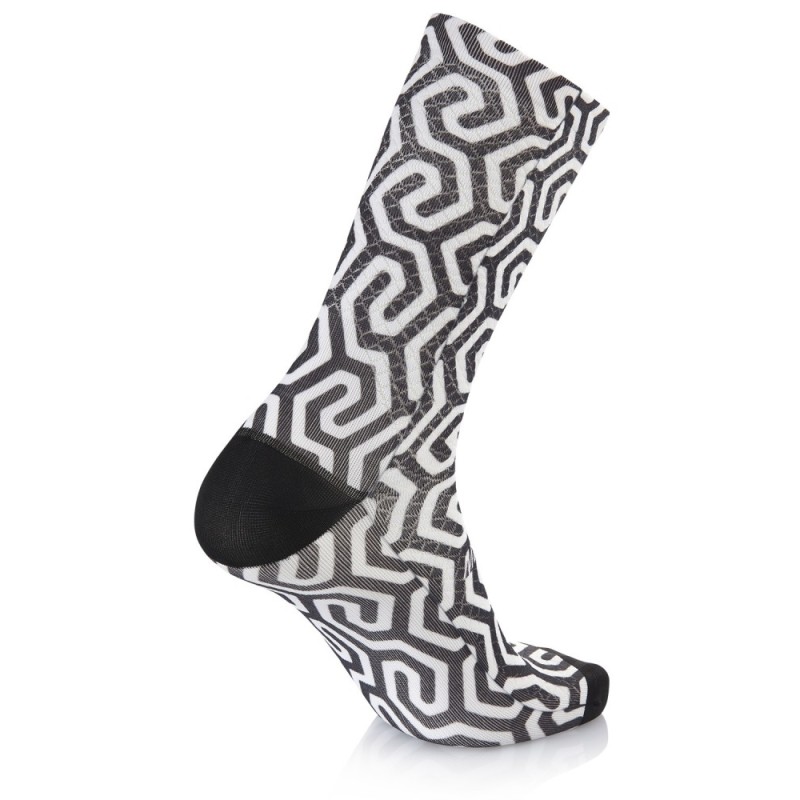 MB WEAR Skarpety : Socks Fun Evo Black and White S/M