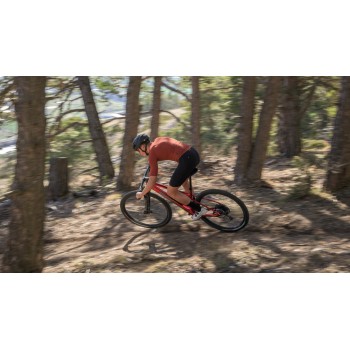 Dętka czy Tubeless – Co lepiej sprawdzi się w Twoim rowerze? Dętka czy Tubeless – Co lepiej sprawdzi się w Twoim rowerze?