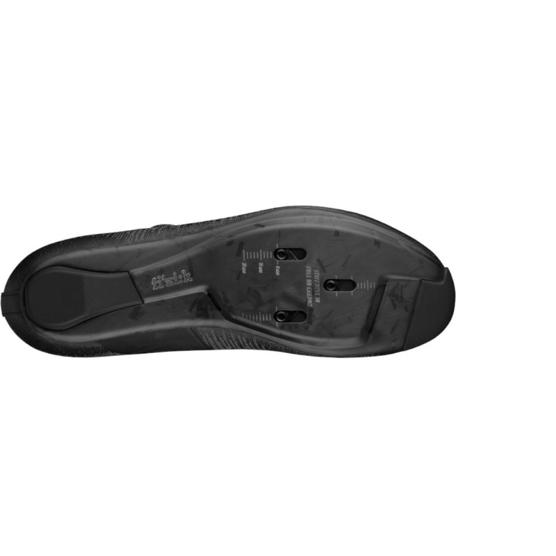 Buty szosowe FIZIK Vento Infinito Knit Carbon 2 wide czarne/czarne